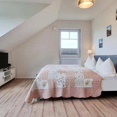 Zauberhafte Ferienhaushaelfte Kuestenliebe Am Sehlendorfer Ostseestrand Casa vacanze *